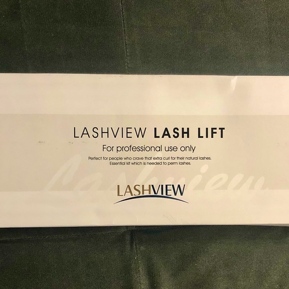 Lashview Lash Lift Professional Eye Lash Kit - Picture 2 of 16